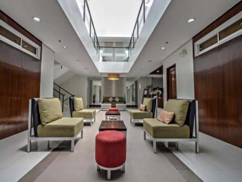 Empire Suites Hotel Пуэрто-Принцеса Экстерьер фото