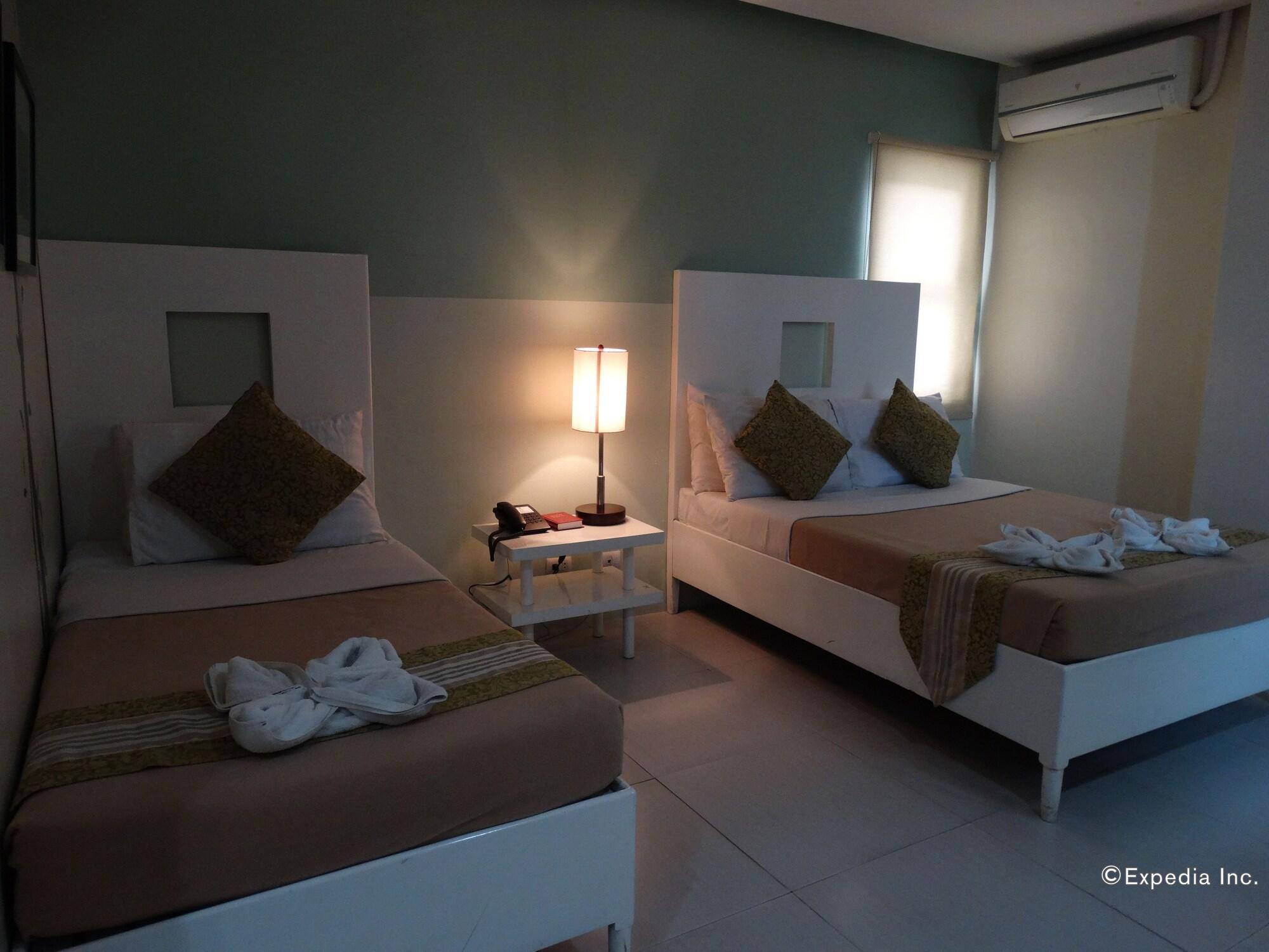 Empire Suites Hotel Пуэрто-Принцеса Экстерьер фото