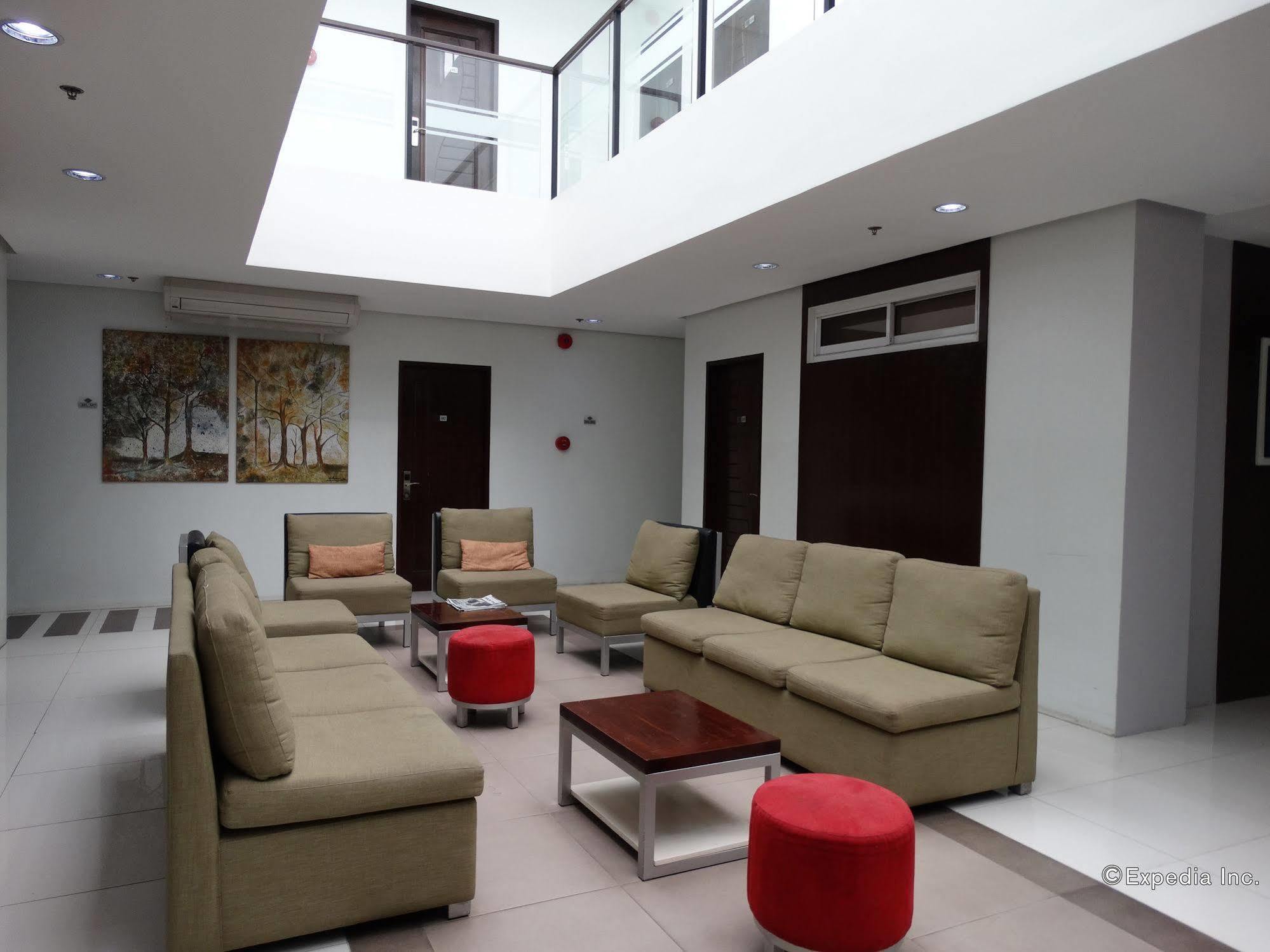 Empire Suites Hotel Пуэрто-Принцеса Экстерьер фото